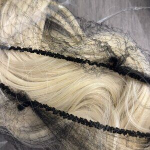 Blond hair extensions with invisible wire. NEW